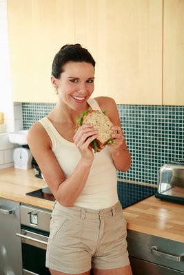 哪些因素会加重白癜风的病情?