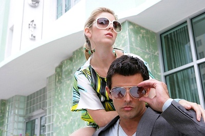 怎么区别白癜风和白斑?