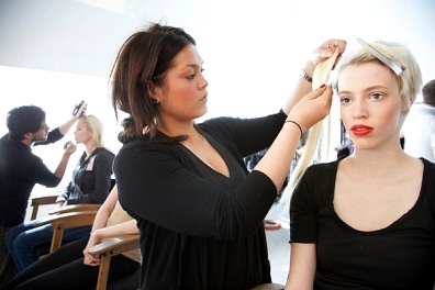 白癜风应该如何自查?